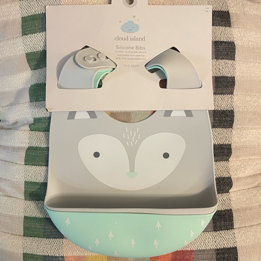 Cloud Island Silicone bibs, 2 pack, New
